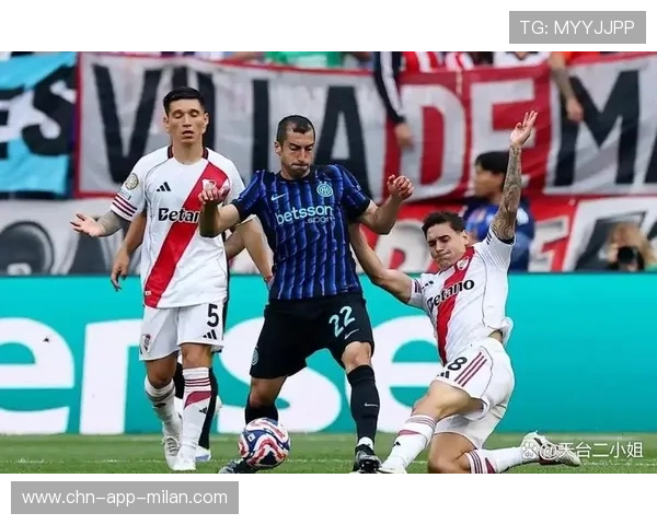 国际米兰强攻持续不断，全队压迫效果显著